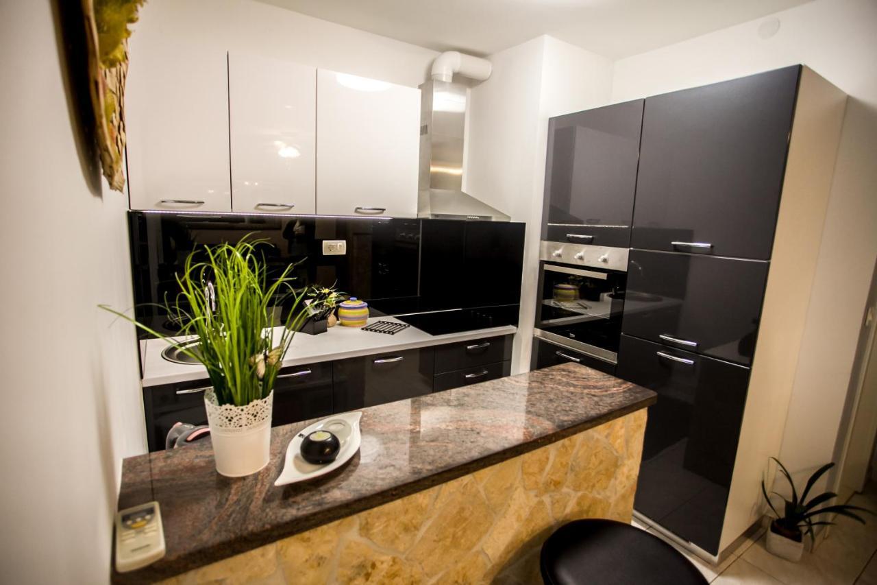 Apartment Danci *