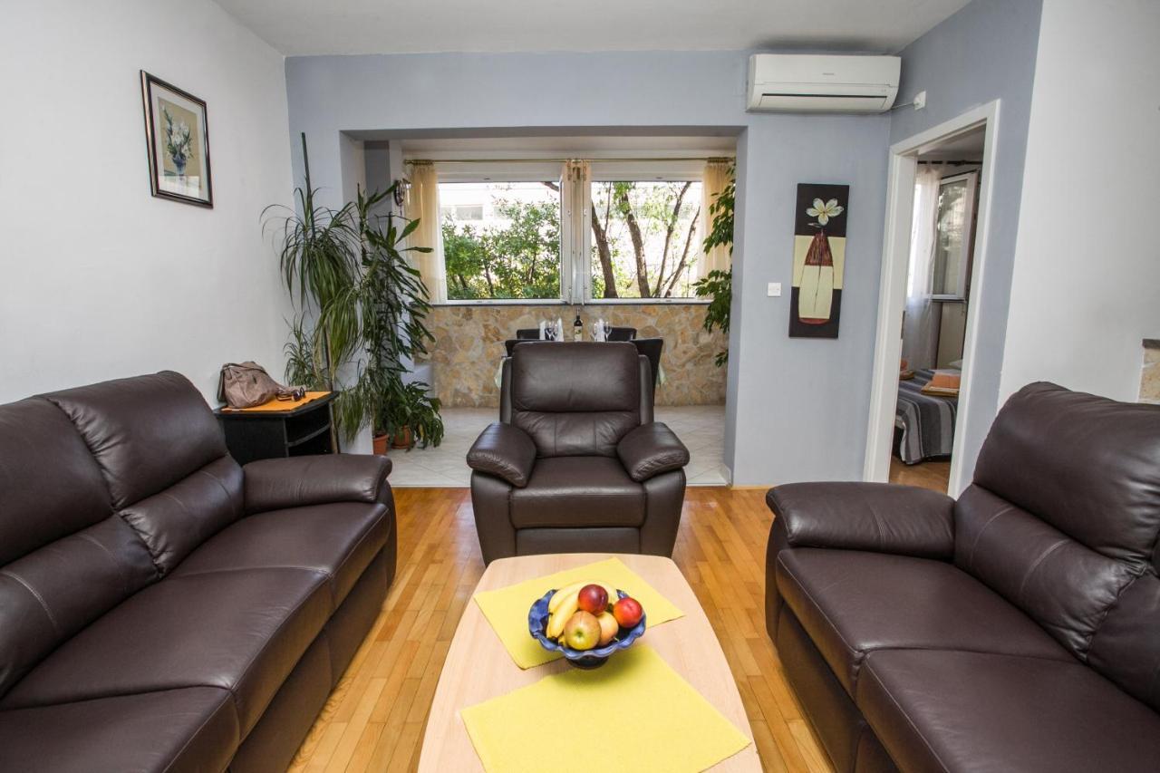 Apartment Danci Omis